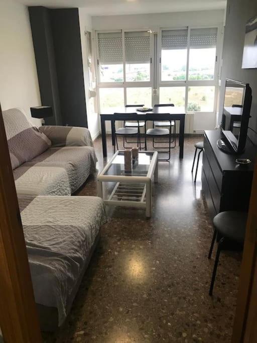 Comodo Y Espacioso Con Parking Appartement *